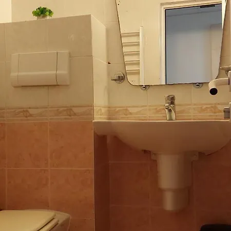Hotel Family Gardia-kabakum Varna 9007 3*